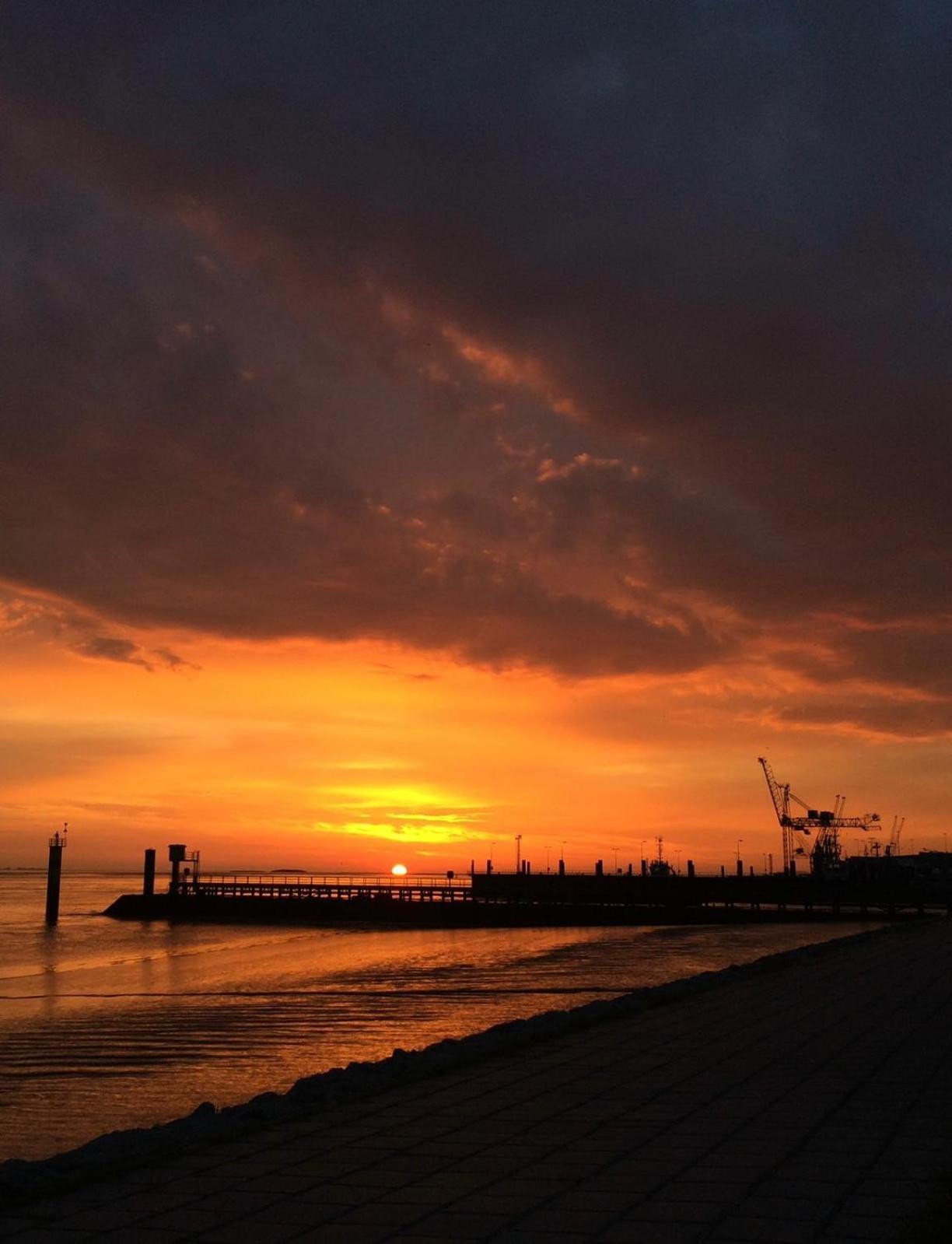 Moebeliertes Wohnen Auf Zeit Am Yachthafen Daire Bremerhaven Dış mekan fotoğraf